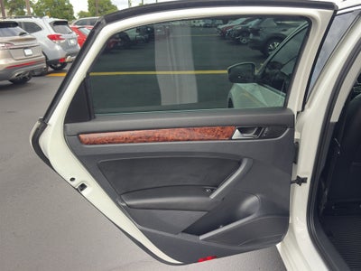 2013 Volkswagen Passat TDI SEL Premium