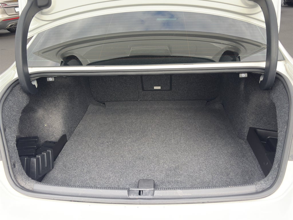 2013 Volkswagen Passat TDI SEL Premium