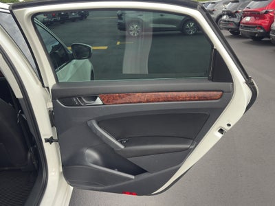 2013 Volkswagen Passat TDI SEL Premium