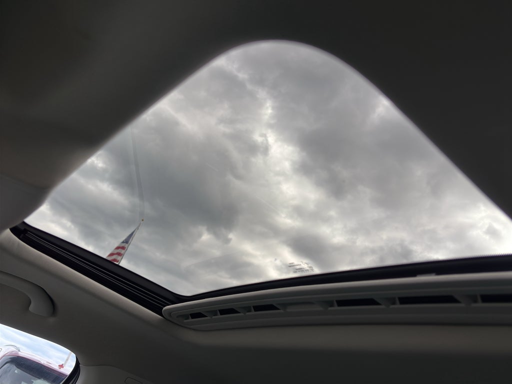 2013 Volkswagen Passat TDI SEL Premium