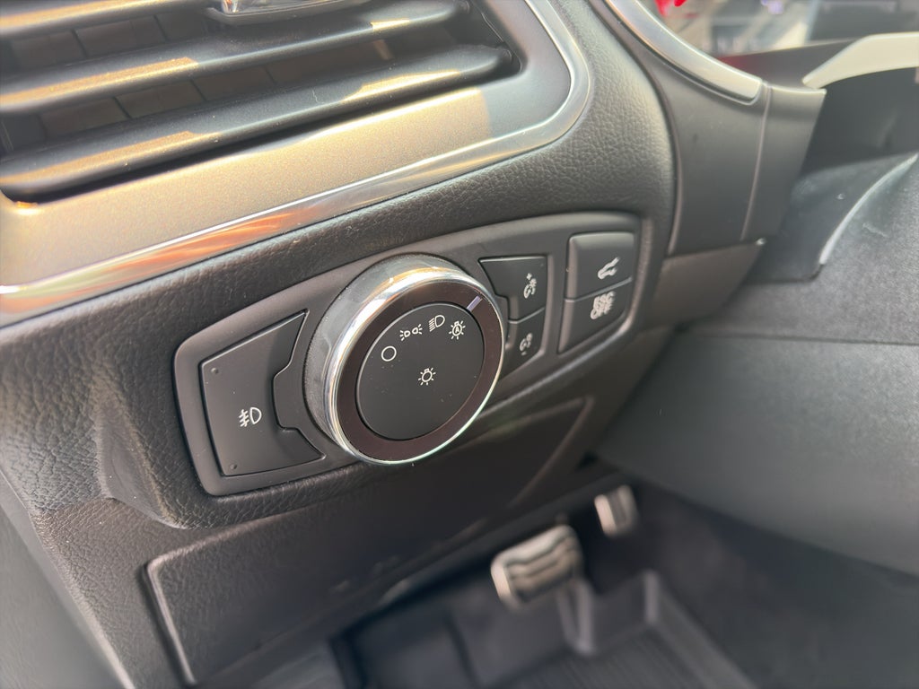 2020 Ford Edge ST