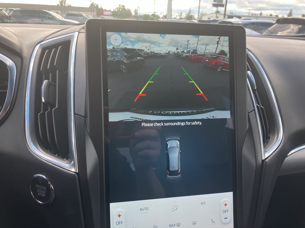 2021 Ford Edge Titanium