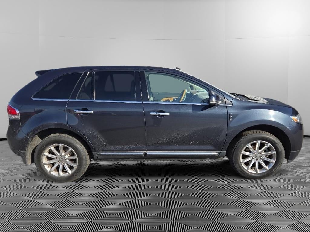 2013 Lincoln MKX Base