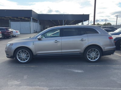 2018 Lincoln MKT Reserve