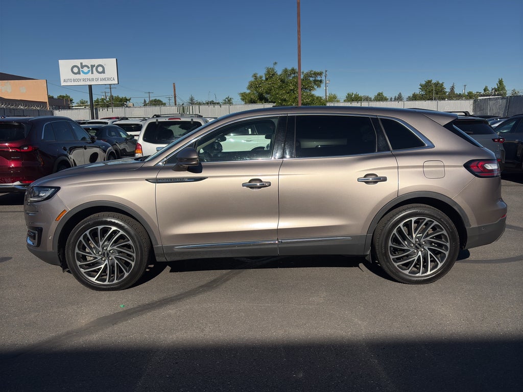2019 Lincoln Nautilus Reserve