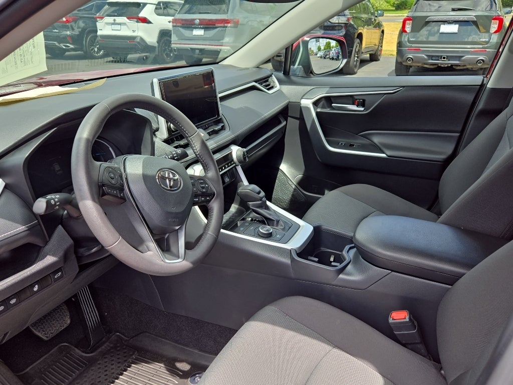 2025 Toyota RAV4 Hybrid Hybrid XLE