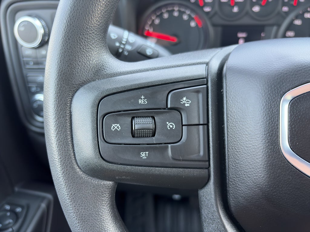2024 GMC Sierra Pro