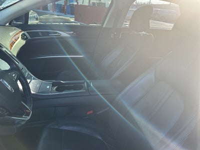 2014 Lincoln MKZ Base