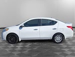 2013 Nissan Versa SV
