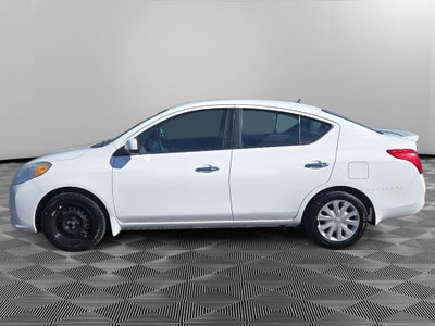 2013 Nissan Versa SV