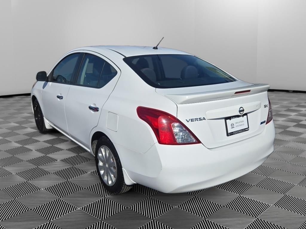 2013 Nissan Versa SV