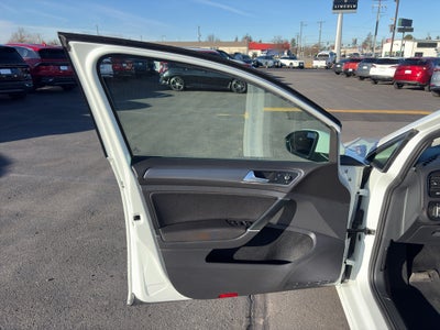 2018 Volkswagen Golf SportWagen S