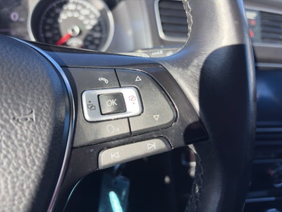 2018 Volkswagen Golf SportWagen S