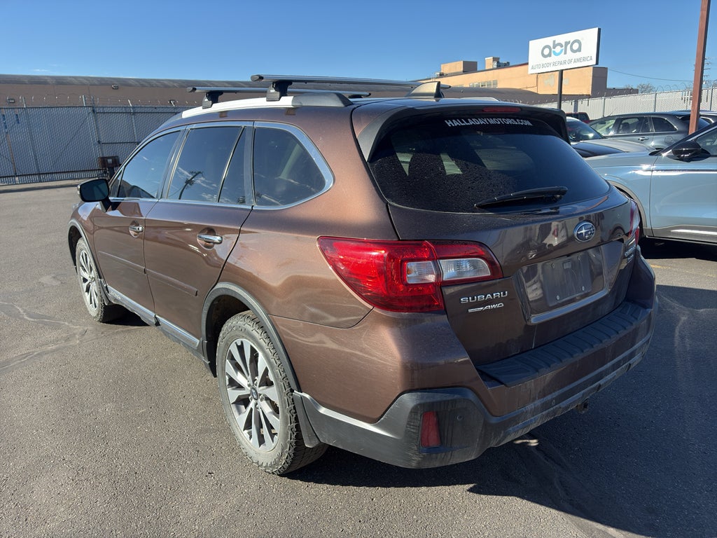 2019 Subaru Outback Touring