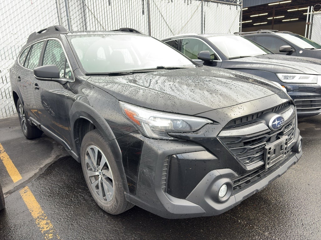 2025 Subaru Outback Base
