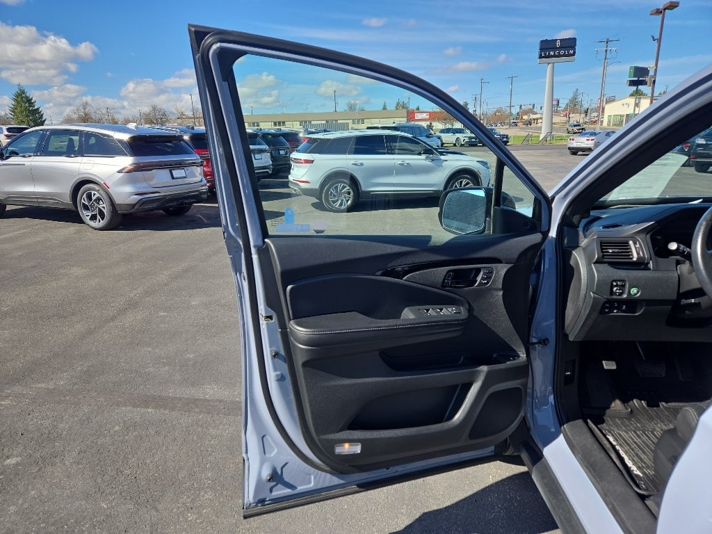 2022 Honda Passport Elite