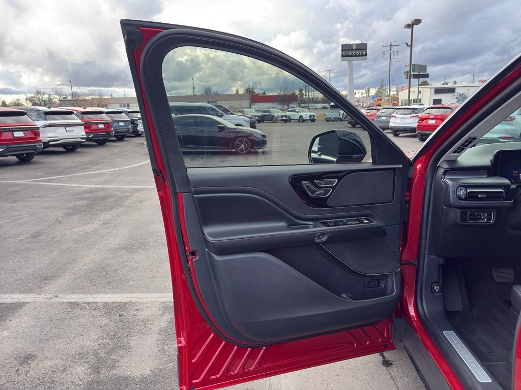 2025 Lincoln Aviator Premiere