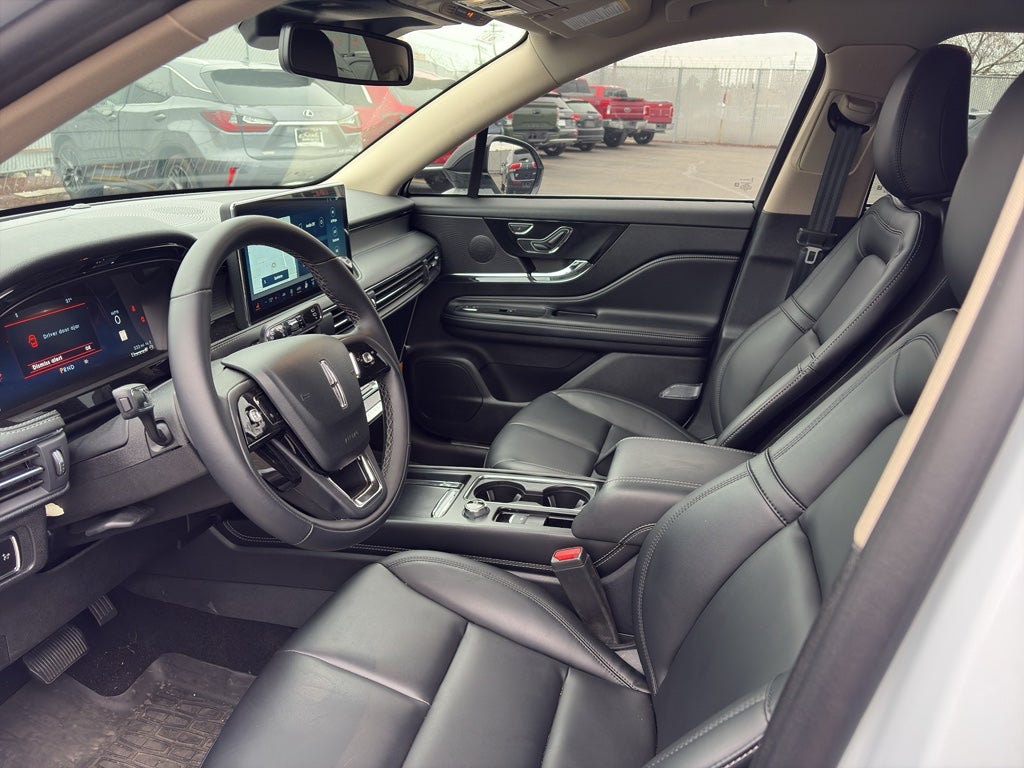 2025 Lincoln Corsair Premiere