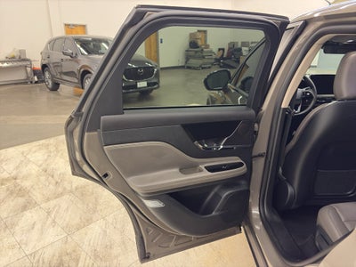 2025 Lincoln Corsair Reserve