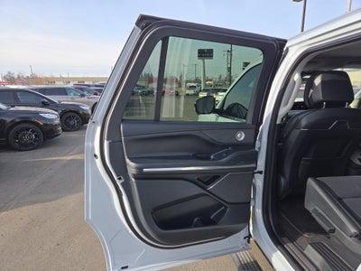 2025 Lincoln Navigator L Reserve