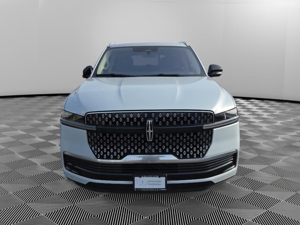 2025 Lincoln Navigator L Reserve