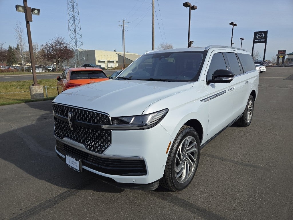 2025 Lincoln Navigator L Reserve