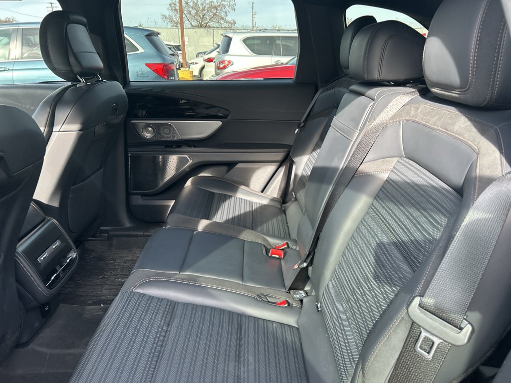 2024 Lincoln Nautilus Reserve