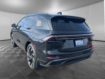 2024 Lincoln Nautilus Reserve