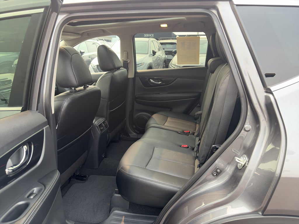 2020 Nissan Rogue SL