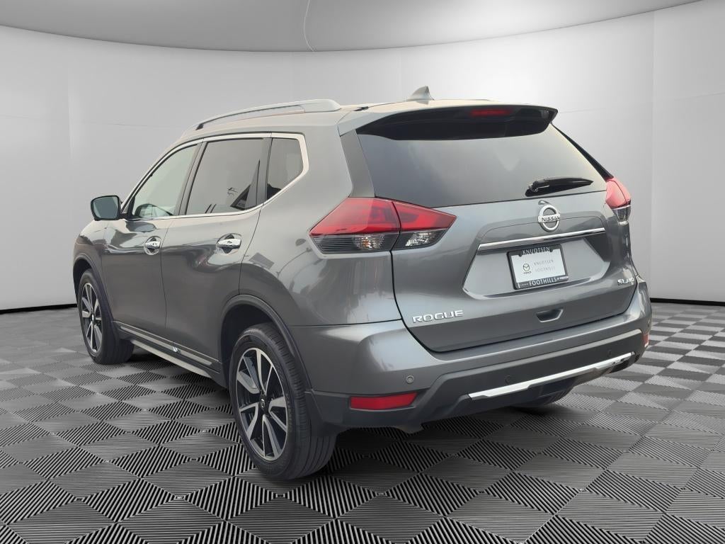 2020 Nissan Rogue SL
