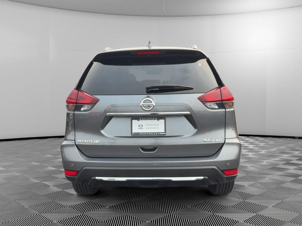 2020 Nissan Rogue SL