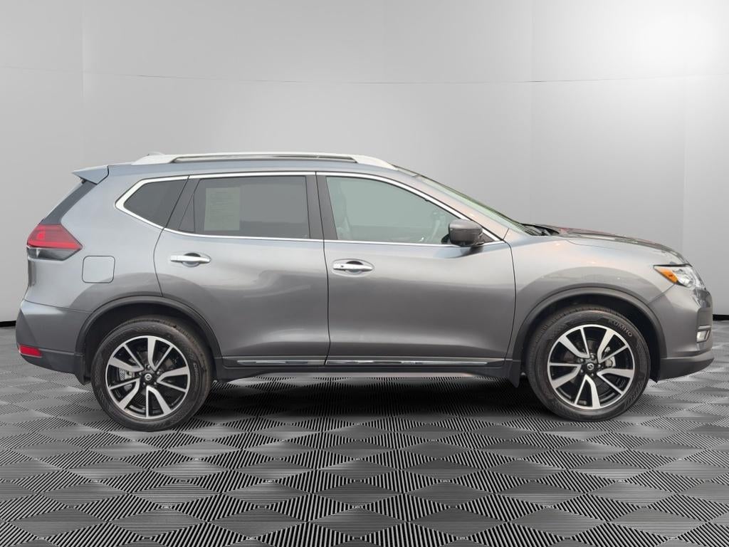 2020 Nissan Rogue SL