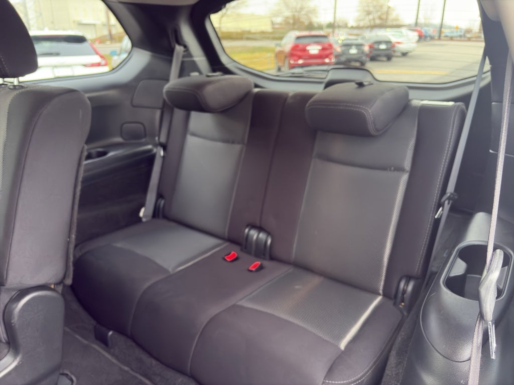 2020 Nissan Pathfinder SV