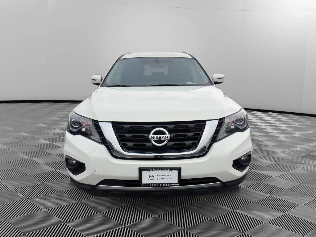 2020 Nissan Pathfinder SV