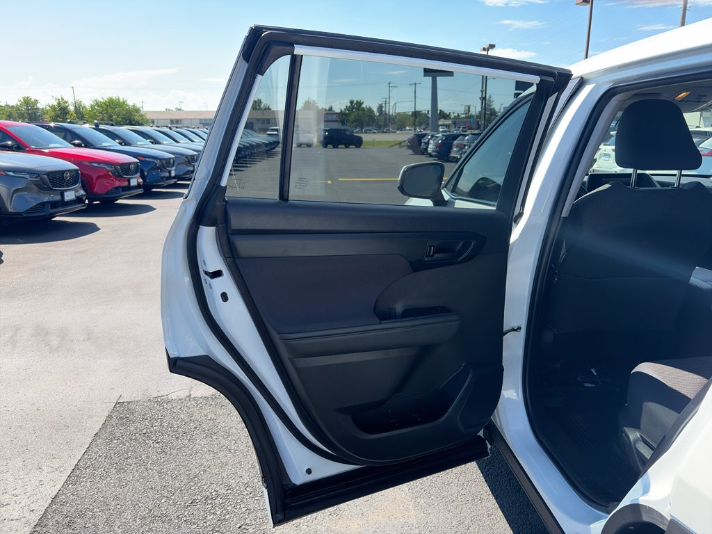 2023 Toyota Highlander Hybrid Hybrid LE
