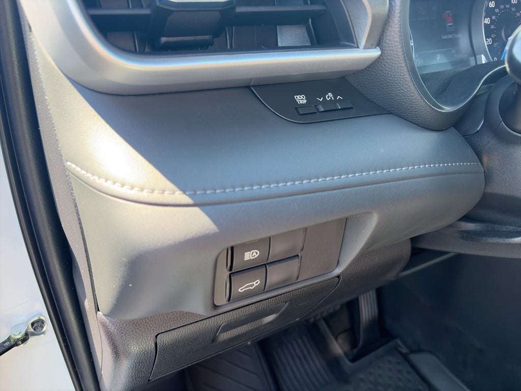 2023 Toyota Highlander Hybrid Hybrid LE