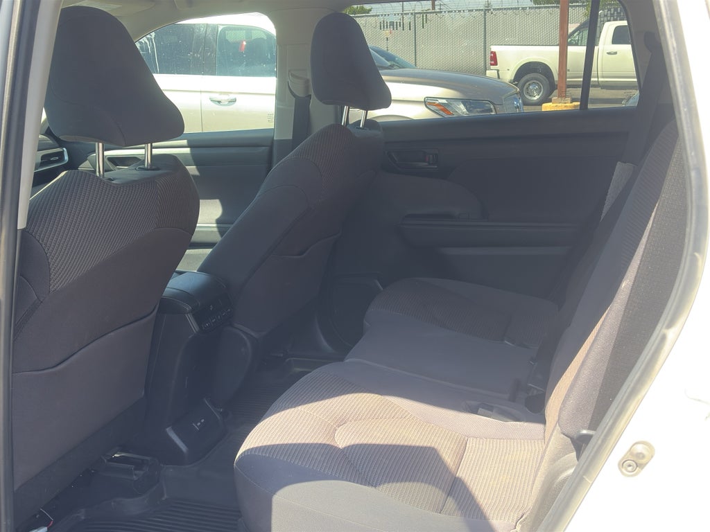 2023 Toyota Highlander Hybrid Hybrid LE