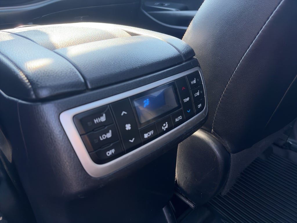 2019 Toyota Highlander Hybrid Limited Platinum