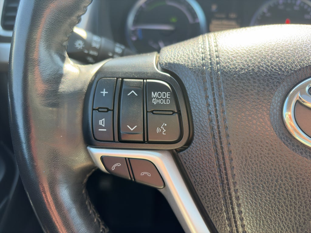 2019 Toyota Highlander Hybrid Limited Platinum