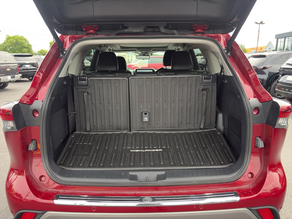 2025 Toyota Highlander Hybrid Hybrid Platinum