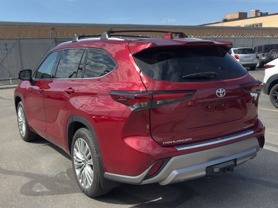 2025 Toyota Highlander Hybrid Hybrid Platinum