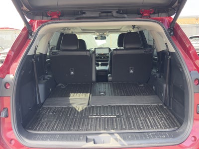 2025 Toyota Highlander Hybrid Hybrid Platinum