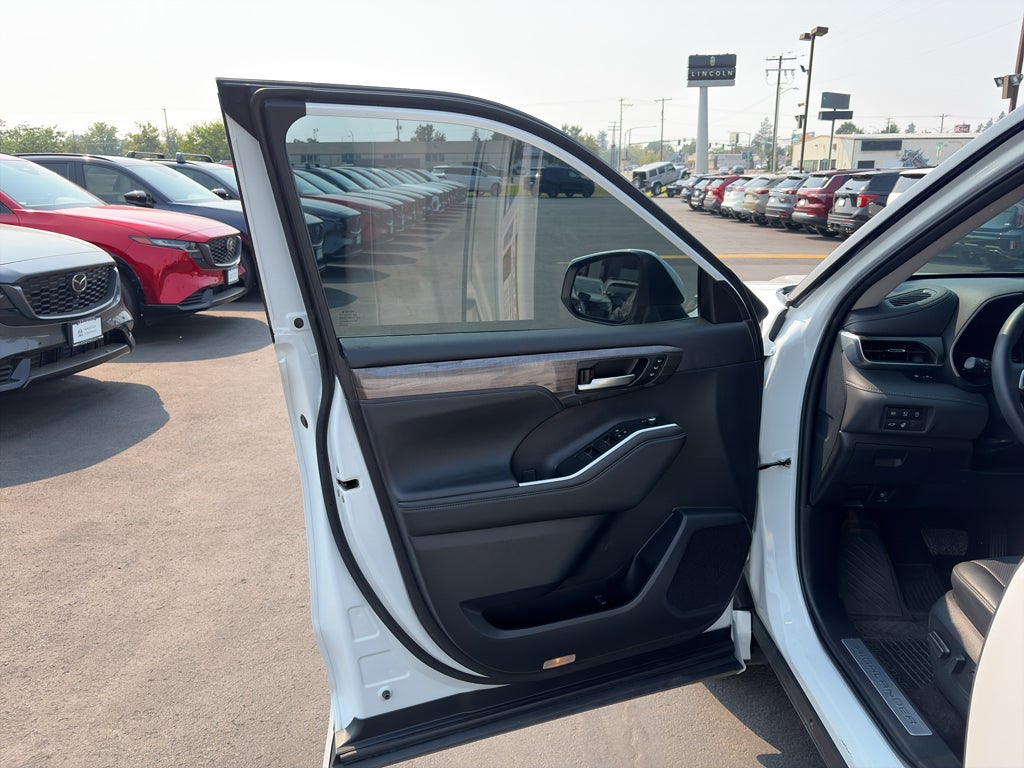 2024 Toyota Highlander Limited