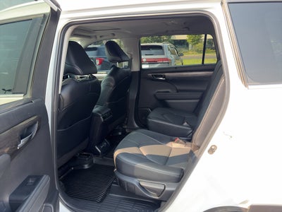 2024 Toyota Highlander Limited