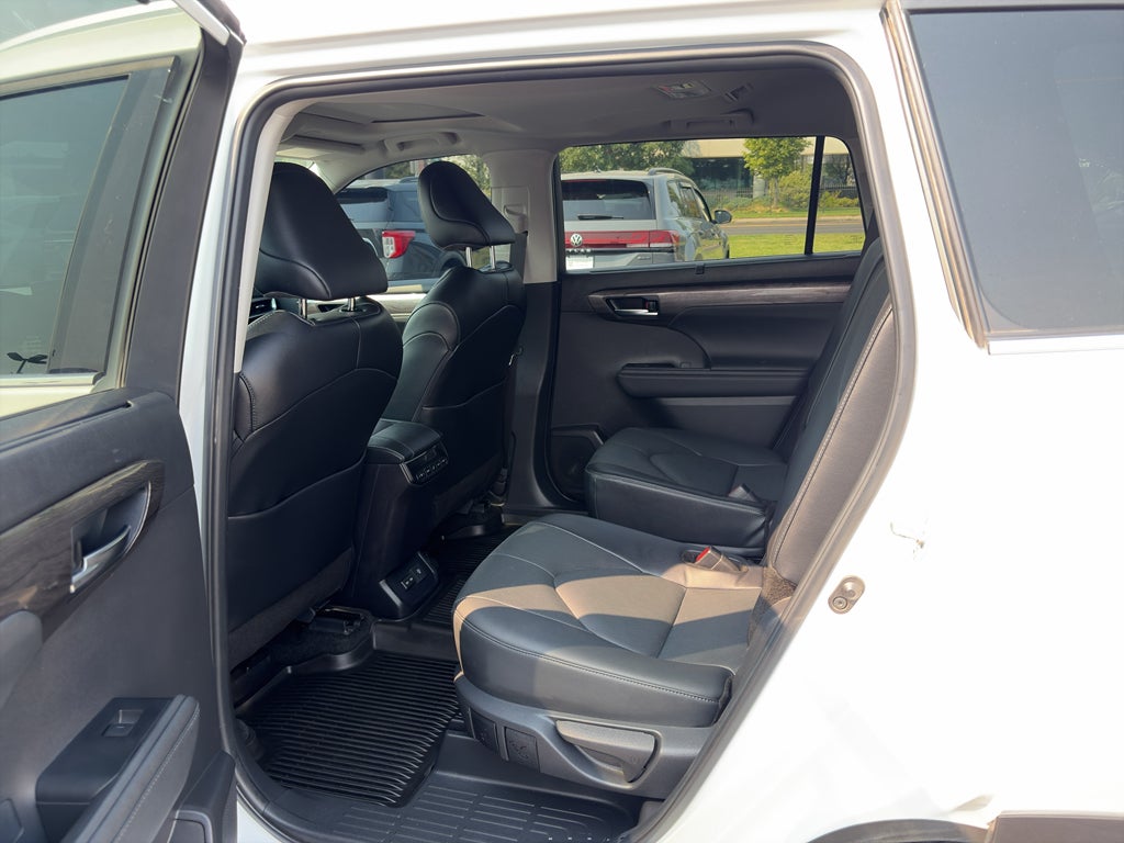 2024 Toyota Highlander Limited