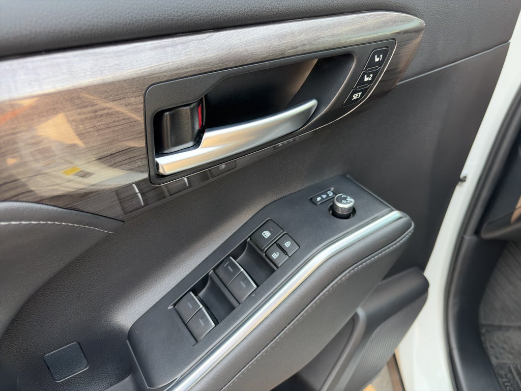 2024 Toyota Highlander Limited