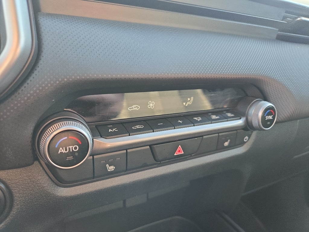 2025 Mazda Mazda CX-50 2.5 S Preferred Package