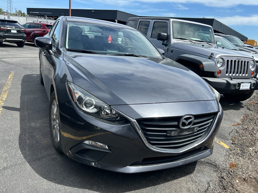 2016 Mazda Mazda3 i Sport