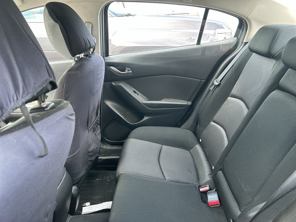 2016 Mazda Mazda3 i Sport