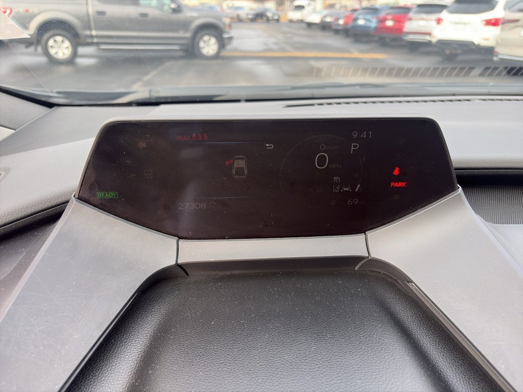 2024 Toyota Prius LE